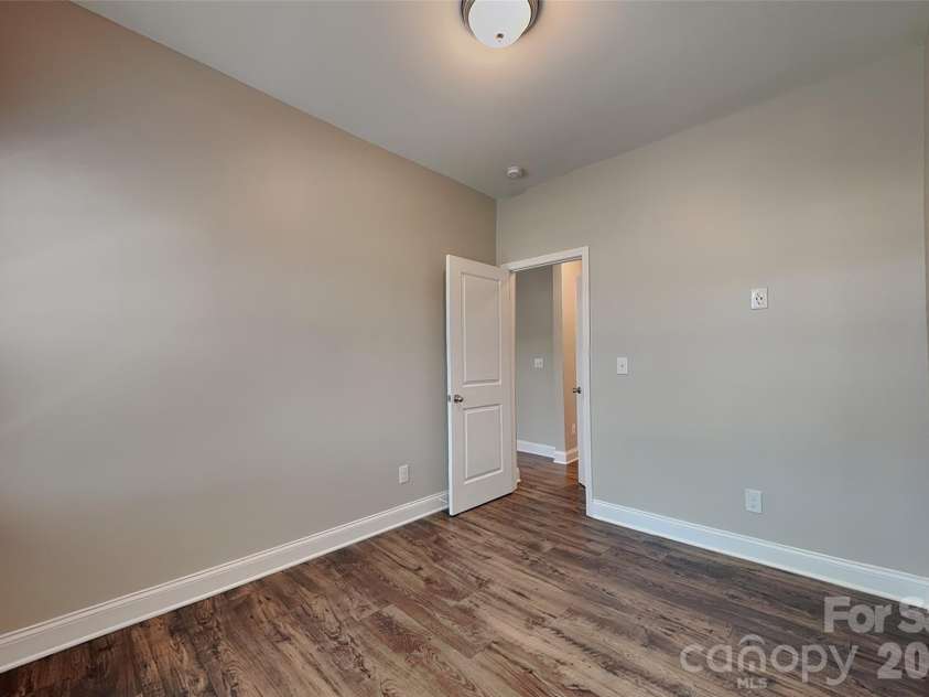 9410 Segundo Lane, Charlotte, NC 28278.  MLS# CAR4391781, YatesRealty ID 29237. Main floor office