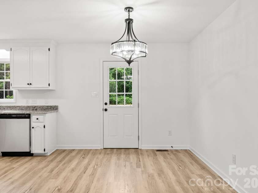 2931 Greenleaf Road, Clover, SC 29710.  MLS# CAR4391028, YatesRealty ID 29238. 