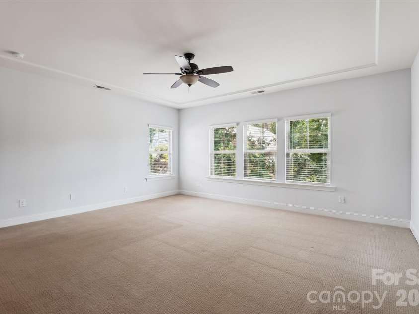 657 Chase Court, Fort Mill, SC 29708.  MLS# CAR4282996, YatesRealty ID 2924. Owner's Suite 