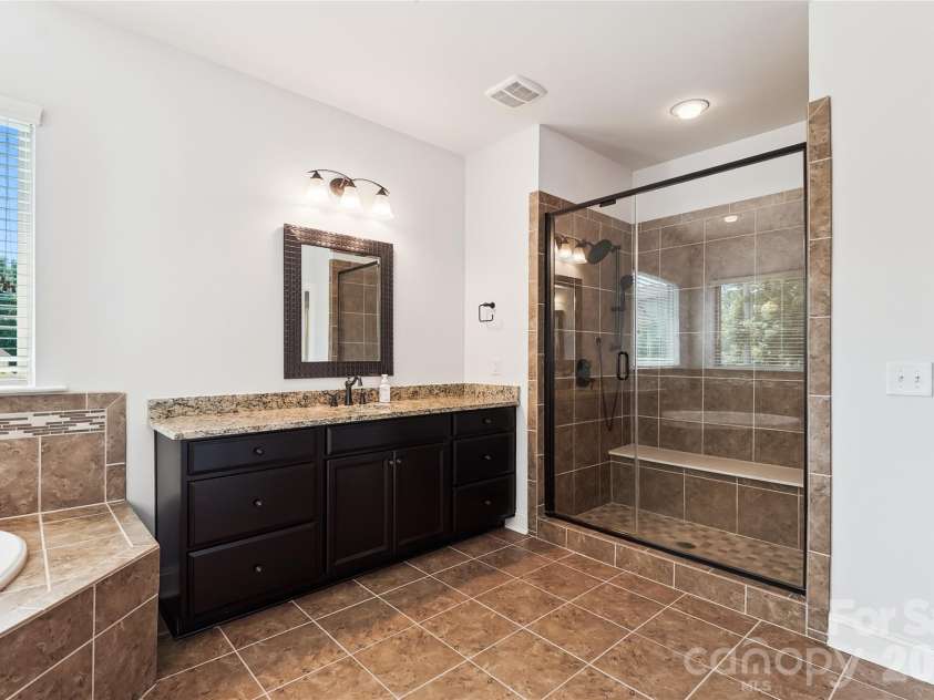 657 Chase Court, Fort Mill, SC 29708.  MLS# CAR4282996, YatesRealty ID 2924. Owner's Suite Bathroom