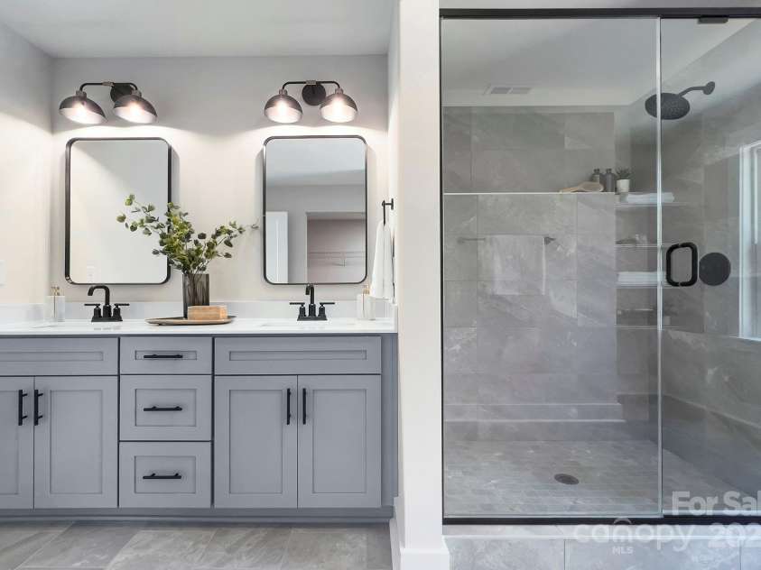 1033 Harrogate Drive, Bessemer City, NC 28016.  MLS# CAR4245497, YatesRealty ID 29240. 