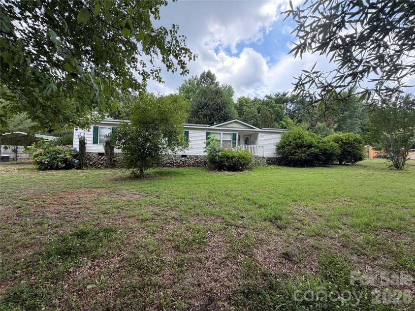 43702 Cypress Crossing Road, New London, NC 28127.  MLS# CAR4390536, YatesRealty ID 29242. 