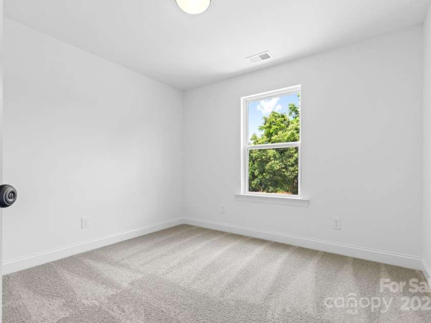 587 Hartness Road, Statesville, NC 28677.  MLS# CAR4277166, YatesRealty ID 29242. Bedroom #3