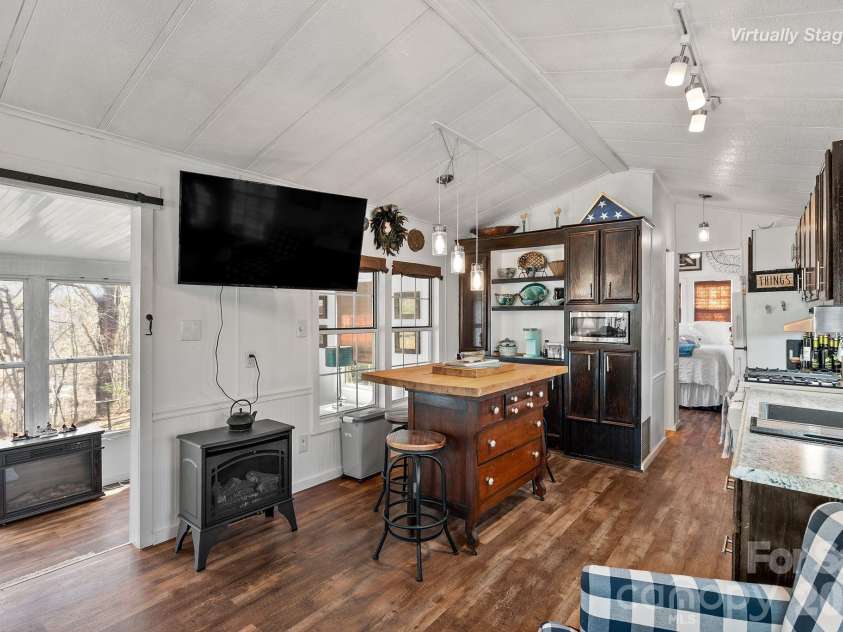 54 Kimiko Lane, Balsam Grove, NC 28708.  MLS# CAR4392084, YatesRealty ID 29243. 