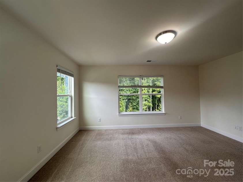 10207 Glenmere Creek Circle, Charlotte, NC 28262.  MLS# CAR4284626, YatesRealty ID 29245. 2nd bedroom bedroom