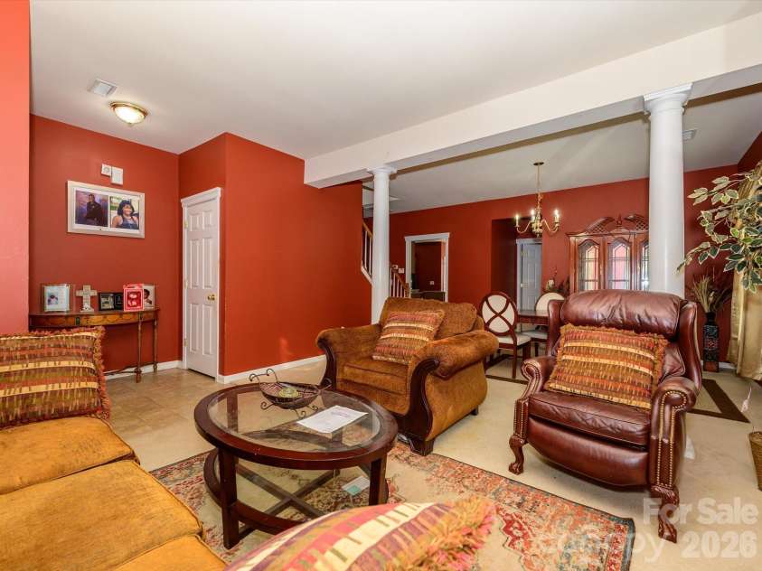 5424 Nightshade Oaks Drive, Charlotte, NC 28227.  MLS# CAR4390959, YatesRealty ID 29246. 