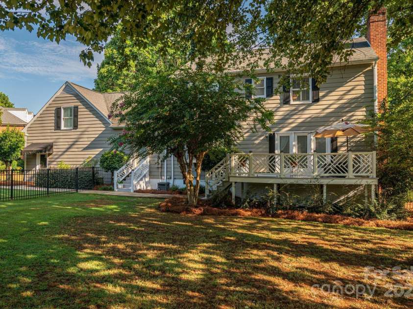 1705 Clubview Circle, Gastonia, NC 28056.  MLS# CAR4271543, YatesRealty ID 29247. .68 acre, flat lot with mature landscaping.