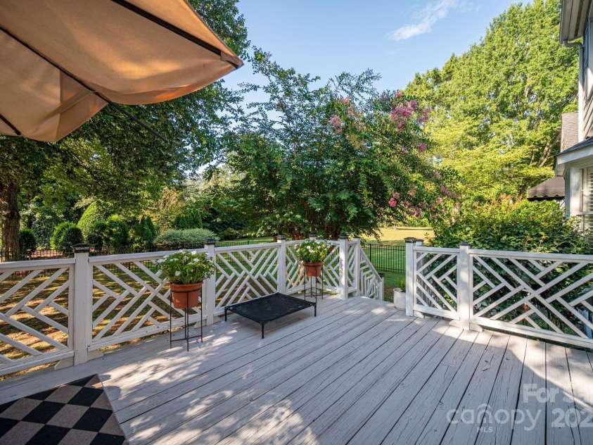 1705 Clubview Circle, Gastonia, NC 28056.  MLS# CAR4271543, YatesRealty ID 29247. Another angle