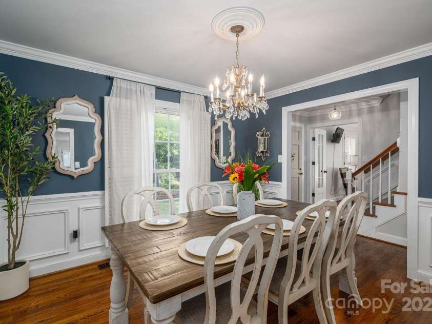 1705 Clubview Circle, Gastonia, NC 28056.  MLS# CAR4271543, YatesRealty ID 29247. Dining room