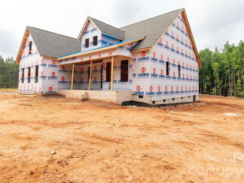 1032 Patrick Road, Gastonia, NC 28056.  MLS# CAR4388910, YatesRealty ID 29248. 