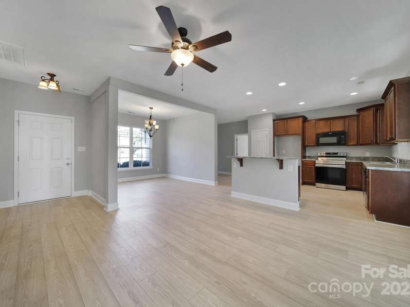 2708 Barwick Lane, Rock Hill, SC 29730.  MLS# CAR4286327, YatesRealty ID 29249. 