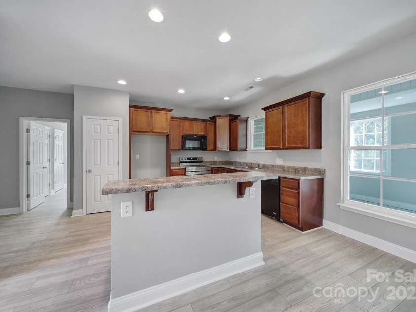 2708 Barwick Lane, Rock Hill, SC 29730.  MLS# CAR4286327, YatesRealty ID 29249. 