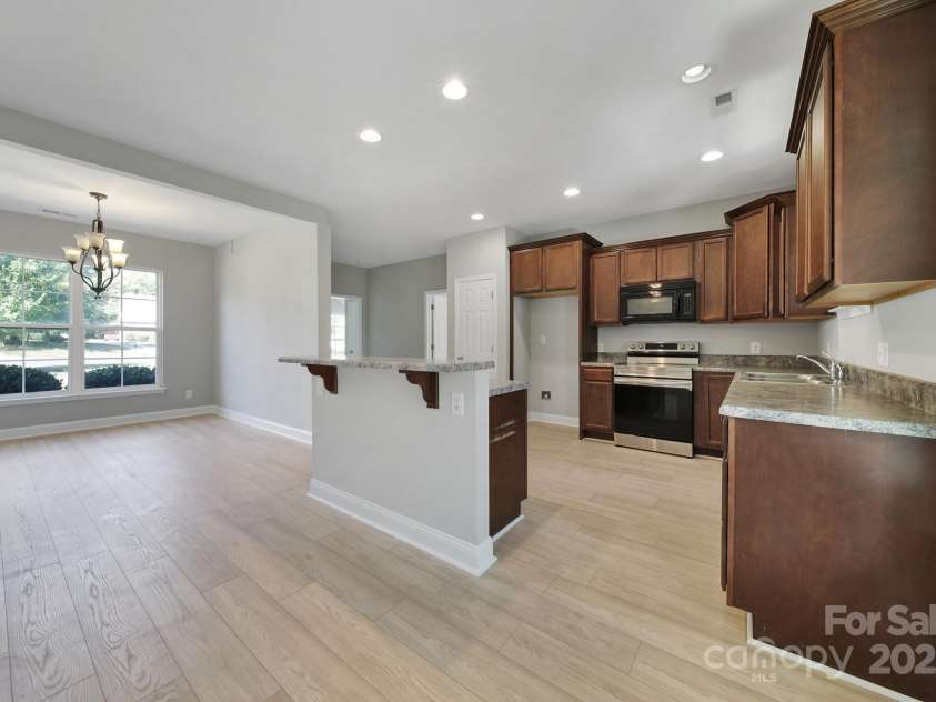 2708 Barwick Lane, Rock Hill, SC 29730.  MLS# CAR4286327, YatesRealty ID 29249. 