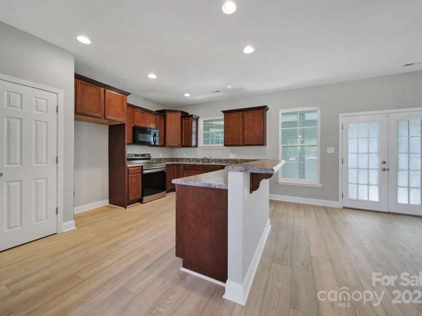 2708 Barwick Lane, Rock Hill, SC 29730.  MLS# CAR4286327, YatesRealty ID 29249. 