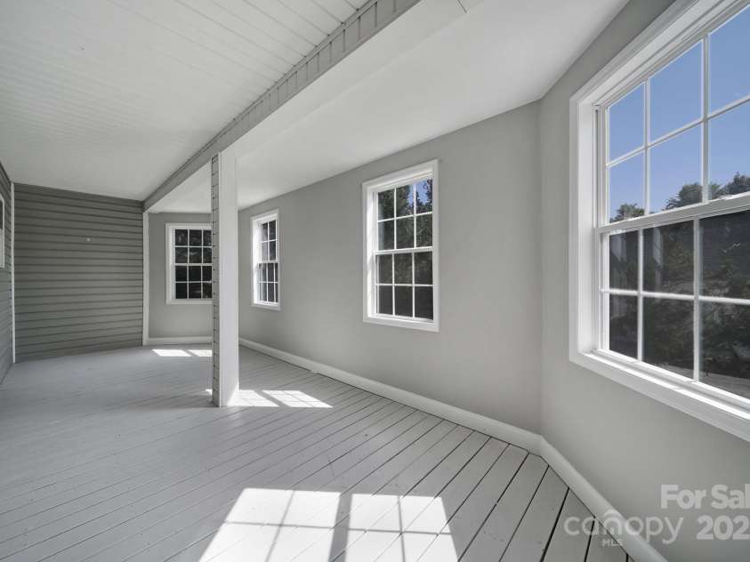 2708 Barwick Lane, Rock Hill, SC 29730.  MLS# CAR4286327, YatesRealty ID 29249. 