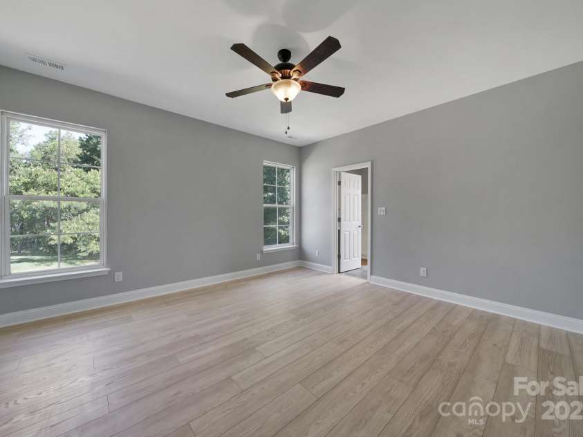 2708 Barwick Lane, Rock Hill, SC 29730.  MLS# CAR4286327, YatesRealty ID 29249. 
