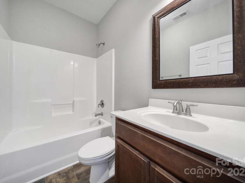 2708 Barwick Lane, Rock Hill, SC 29730.  MLS# CAR4286327, YatesRealty ID 29249. 