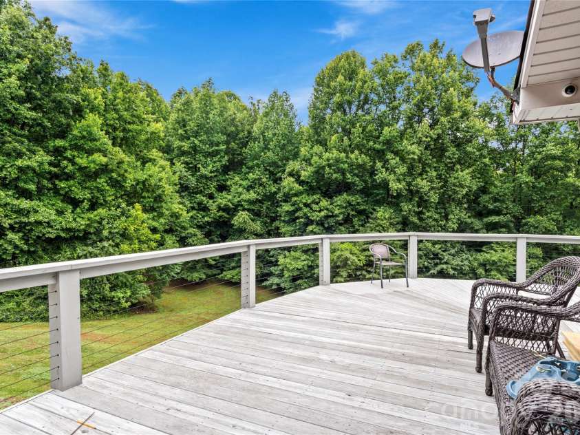 303 Alexander Drive, North Wilkesboro, NC 28659.  MLS# CAR4392007, YatesRealty ID 29249. 
