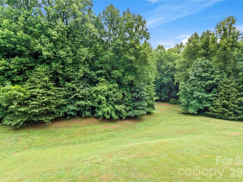 303 Alexander Drive, North Wilkesboro, NC 28659.  MLS# CAR4392007, YatesRealty ID 29249. 