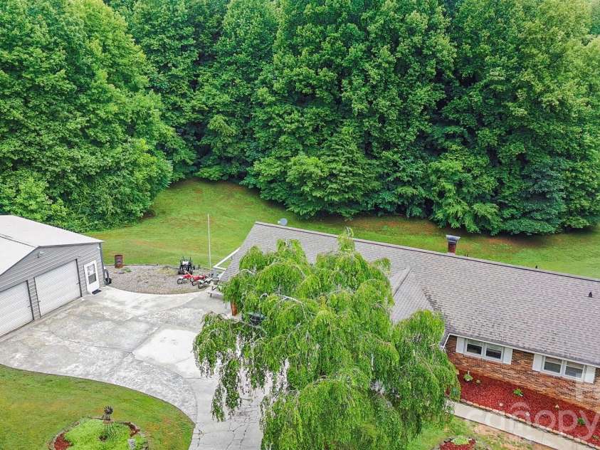 303 Alexander Drive, North Wilkesboro, NC 28659.  MLS# CAR4392007, YatesRealty ID 29249. 