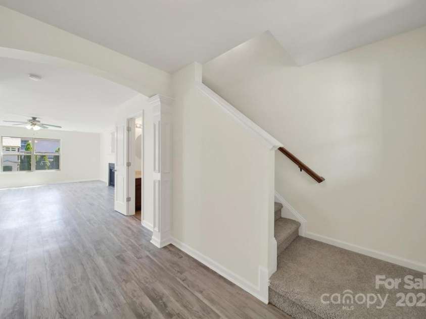 125 Karlstad Lane, Mooresville, NC 28115.  MLS# CAR4286478, YatesRealty ID 29250. 