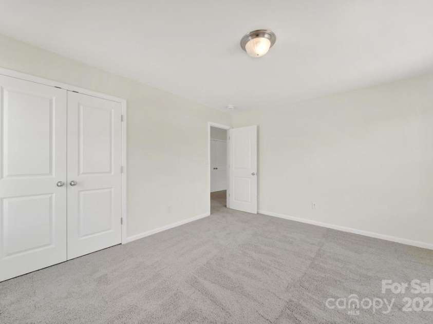 125 Karlstad Lane, Mooresville, NC 28115.  MLS# CAR4286478, YatesRealty ID 29250. 