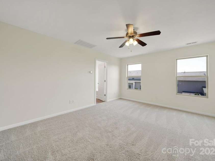 125 Karlstad Lane, Mooresville, NC 28115.  MLS# CAR4286478, YatesRealty ID 29250. 