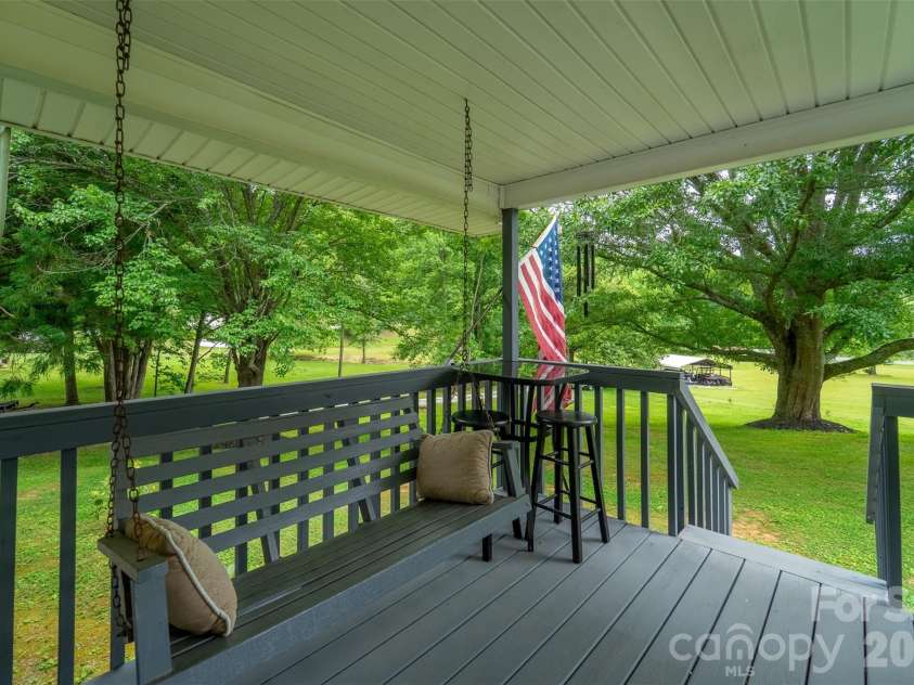 1350 Skeenah Road, Franklin, NC 28734.  MLS# CAR4388615, YatesRealty ID 29250. Front Porch