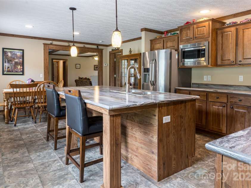 78 Hillcrest Drive, Candler, NC 28715.  MLS# CAR4286565, YatesRealty ID 29251. 