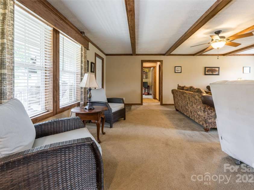 78 Hillcrest Drive, Candler, NC 28715.  MLS# CAR4286565, YatesRealty ID 29251. Large through-way
