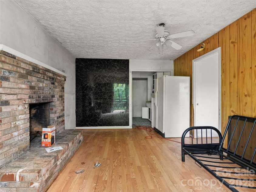 277 Orion Davis Road, Waynesville, NC 28786.  MLS# CAR4392169, YatesRealty ID 29252. 