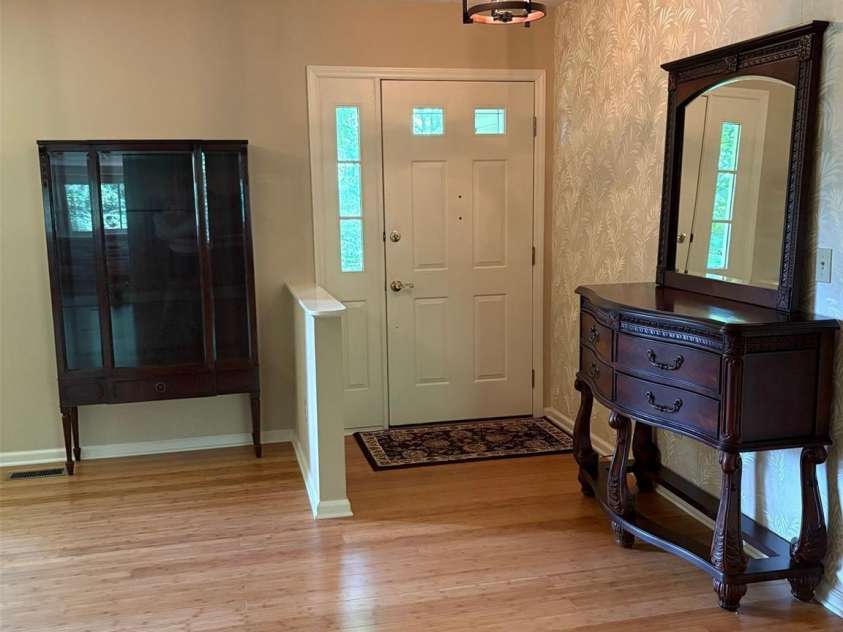 203 Haywood Knolls Drive, Hendersonville, NC 28791.  MLS# CAR4287277, YatesRealty ID 29253. 