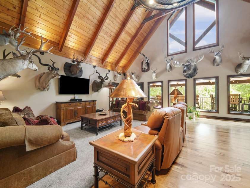 6153 Barclay Lane, Clover, SC 29710.  MLS# CAR4287207, YatesRealty ID 29256. 