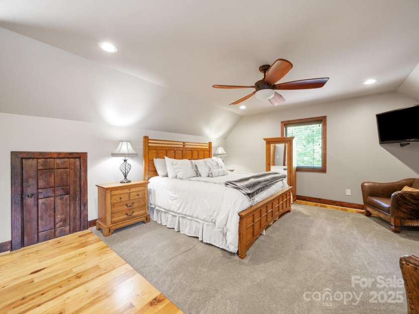 6153 Barclay Lane, Clover, SC 29710.  MLS# CAR4287207, YatesRealty ID 29256. 