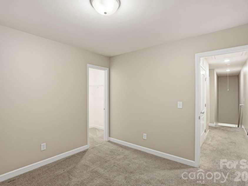 719 Hillside Street, Kannapolis, NC 28083.  MLS# CAR4391327, YatesRealty ID 29256. 