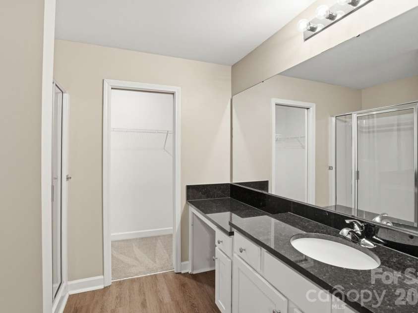 719 Hillside Street, Kannapolis, NC 28083.  MLS# CAR4391327, YatesRealty ID 29256. 