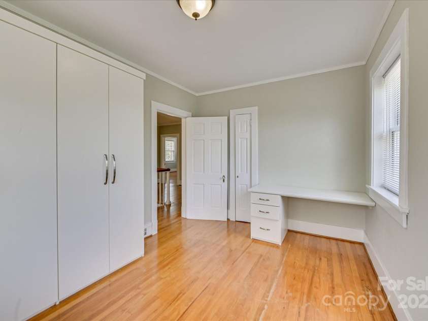 420 Columbia Road, Edgefield, SC 29824.  MLS# CAR4287075, YatesRealty ID 29257. 