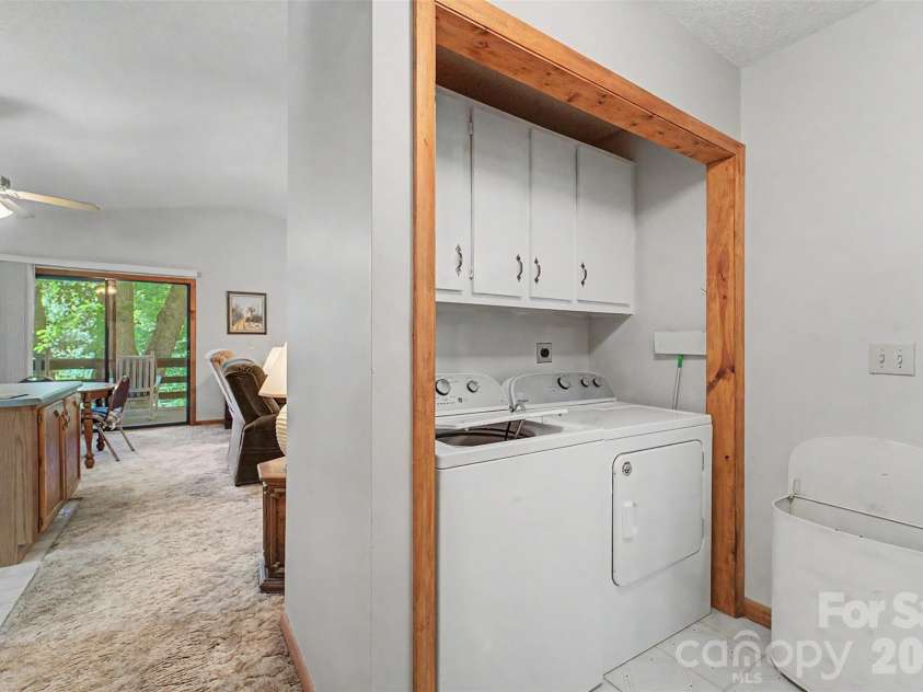 168 Grizzly Ridge, Sylva, NC 28779.  MLS# CAR4387715, YatesRealty ID 29258. 