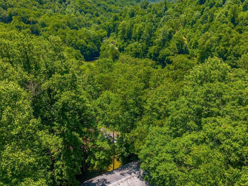 168 Grizzly Ridge, Sylva, NC 28779.  MLS# CAR4387715, YatesRealty ID 29258. 