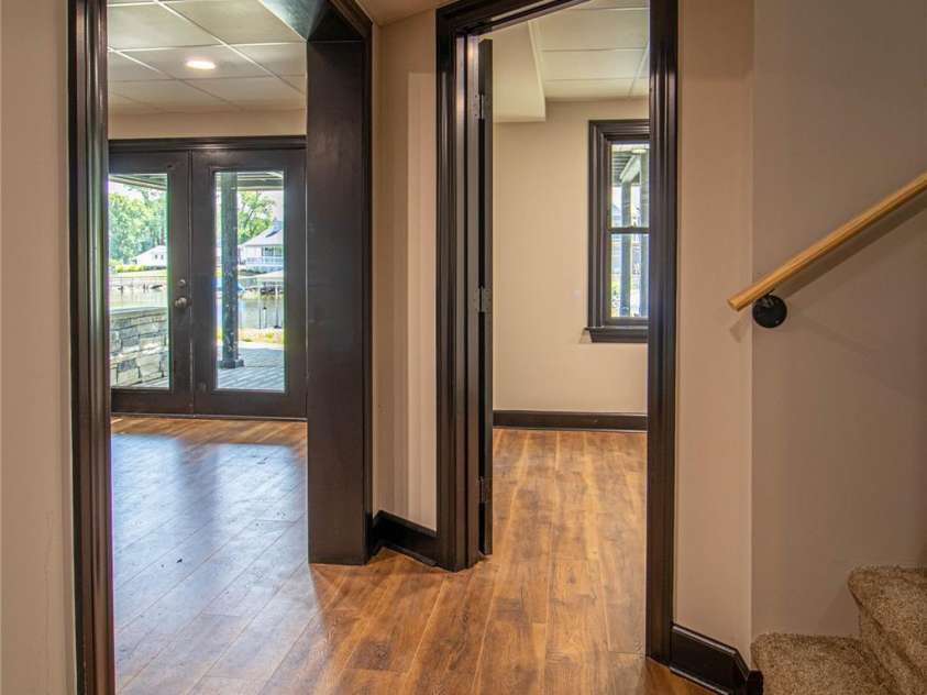 208 Sheppard Point, Lexington, NC 27292.  MLS# CAR4285278, YatesRealty ID 29258. 