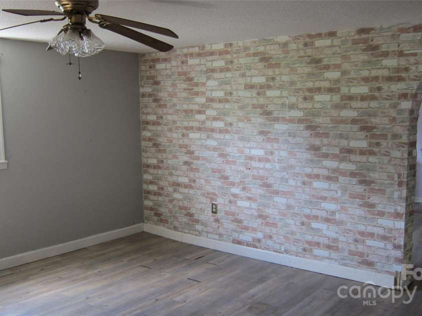 127 Hill Street, Mooresboro, NC 28114.  MLS# CAR4286211, YatesRealty ID 29259. 