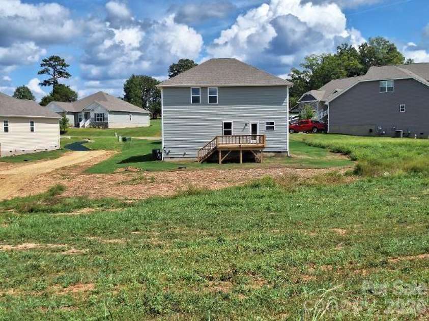 5147 Colchester Court, Catawba, NC 28609.  MLS# CAR4392214, YatesRealty ID 29259. Back Yard