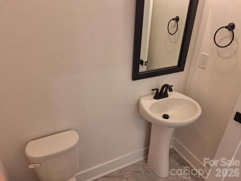 5147 Colchester Court, Catawba, NC 28609.  MLS# CAR4392214, YatesRealty ID 29259. Half Bathroom