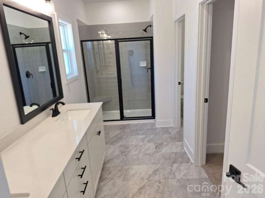 5147 Colchester Court, Catawba, NC 28609.  MLS# CAR4392214, YatesRealty ID 29259. Primary Bathroom
