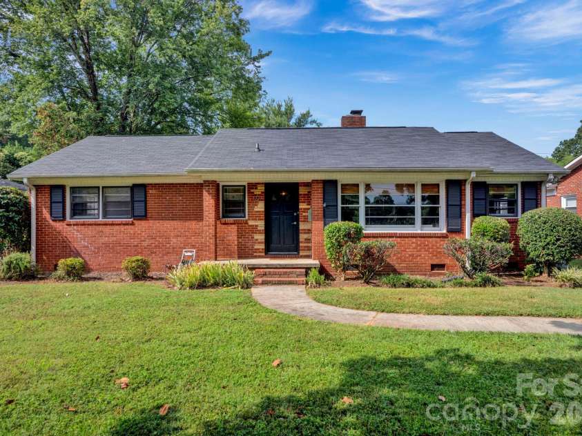 1227 Barkley Road, Charlotte, NC 28209.  MLS# CAR4352156, YatesRealty ID 2926. 