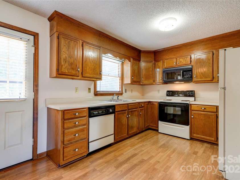 145 Ball Park Road, Lawndale, NC 28090.  MLS# CAR4283120, YatesRealty ID 29260. Kitchen