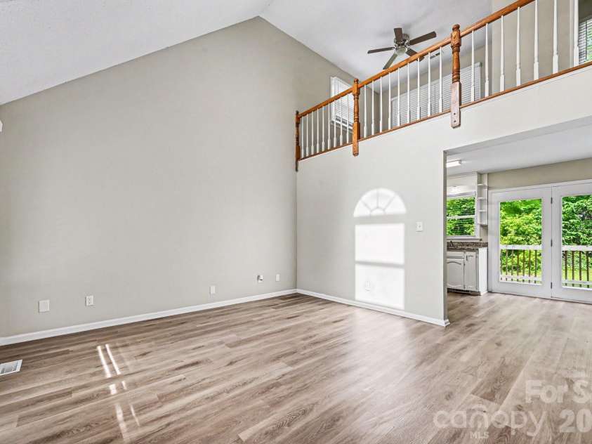 619 Devonwood Court, Gastonia, NC 28052.  MLS# CAR4391326, YatesRealty ID 29260. 