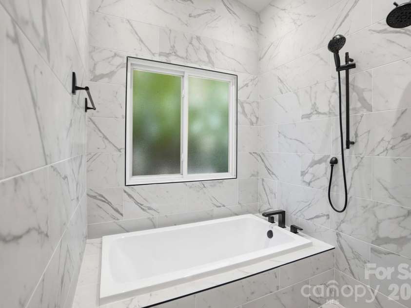 14428 Harbor Estate Road, Charlotte, NC 28278.  MLS# CAR4385688, YatesRealty ID 29261. 