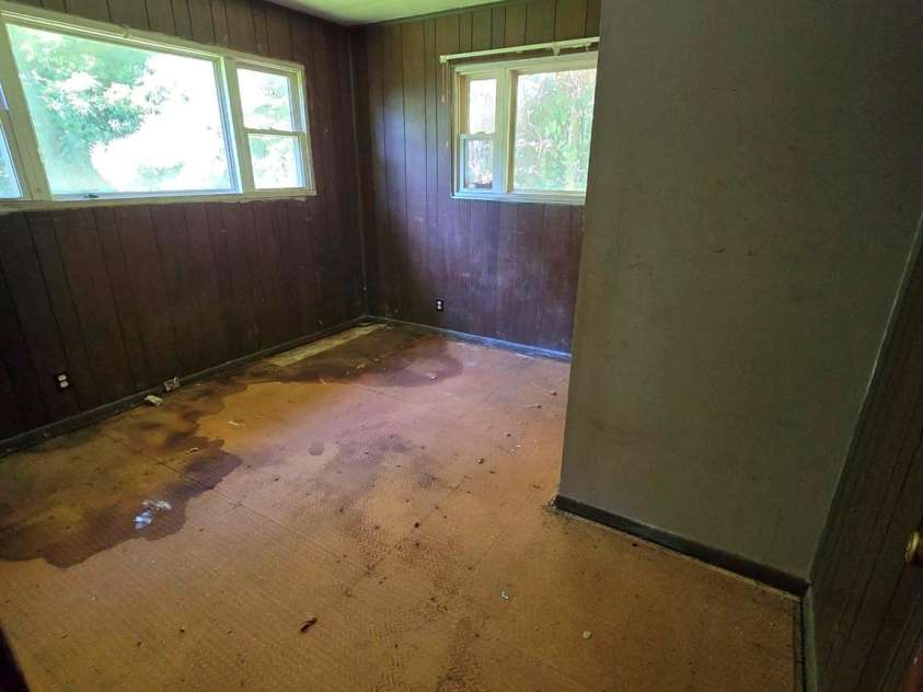 4406 Argyle Drive, Charlotte, NC 28213.  MLS# CAR4281446, YatesRealty ID 29263. 