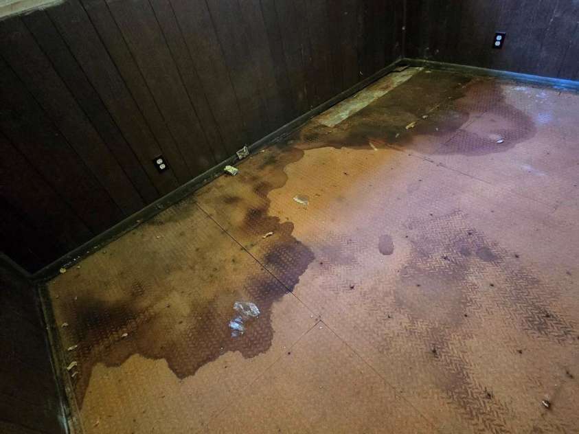 4406 Argyle Drive, Charlotte, NC 28213.  MLS# CAR4281446, YatesRealty ID 29263. 